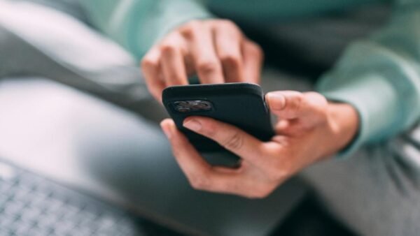 Kredit Macet Pria Lebih Tinggi Meski Perempuan Lebih Banyak Pinjol