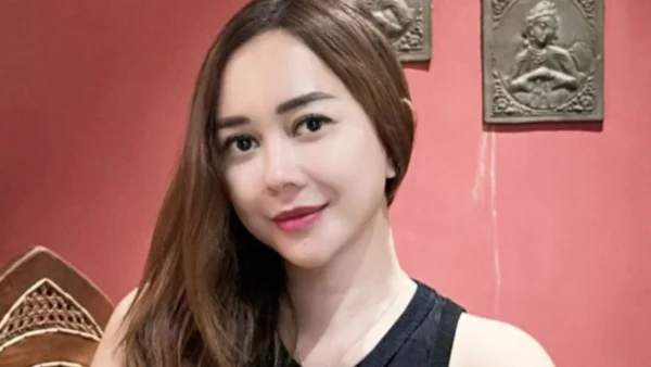 Aura Kasih Ungkap Eks Suami Tak Nafkahi