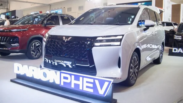 Harga Mobil Hybrid Wuling Naik di Januari 2026