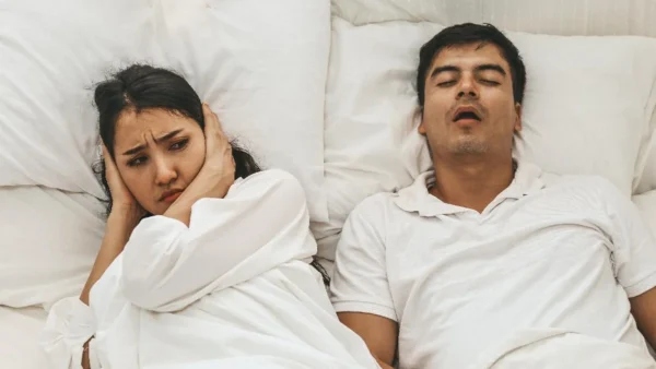 7 Tips Mudah Tidur Tanpa Ngorok dan Nyenyak
