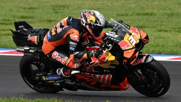 Marquez Terkalahkan di Sprint Race Thailand