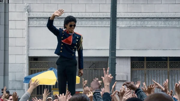 Michael Akhiri Dominasi Super Mario di Box Office